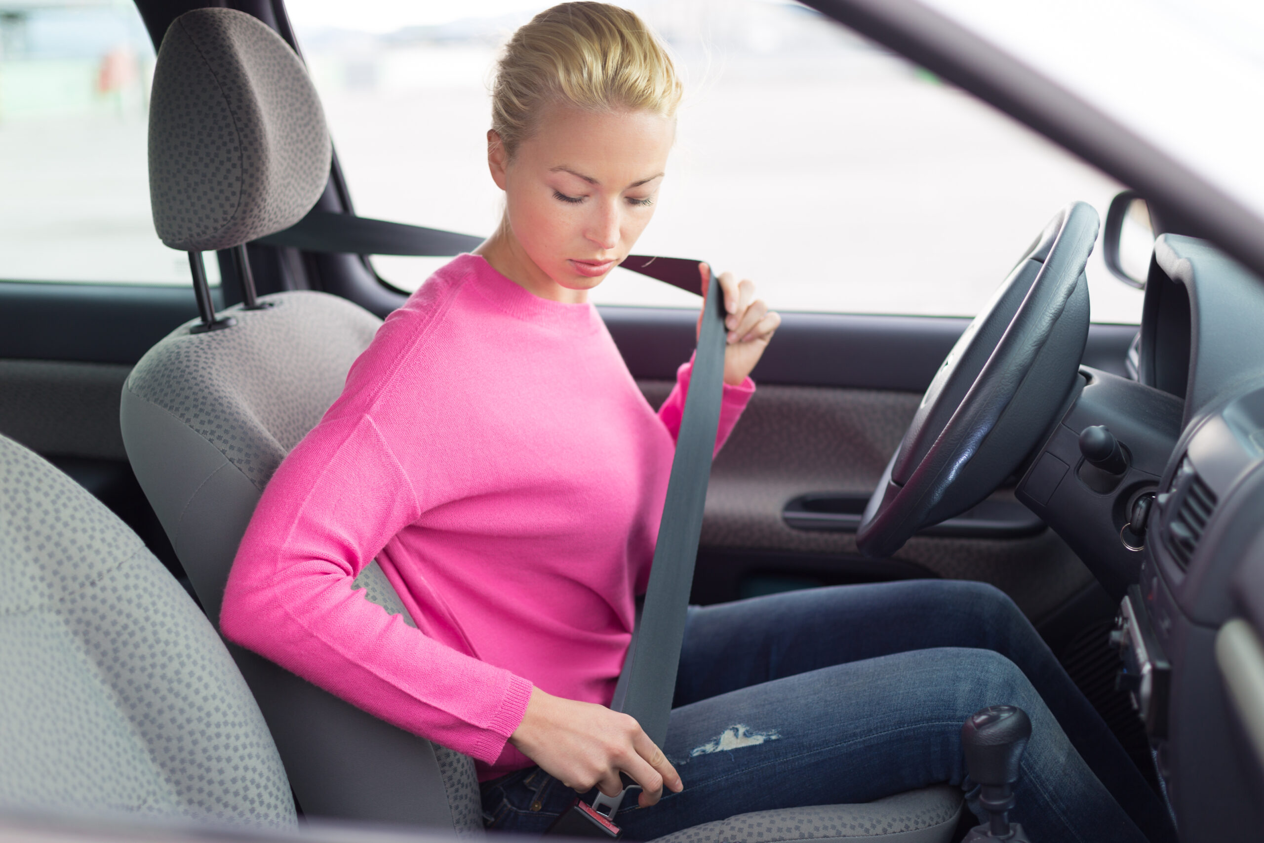 Women More Likely to Be Injured in Front-End Car Accidents