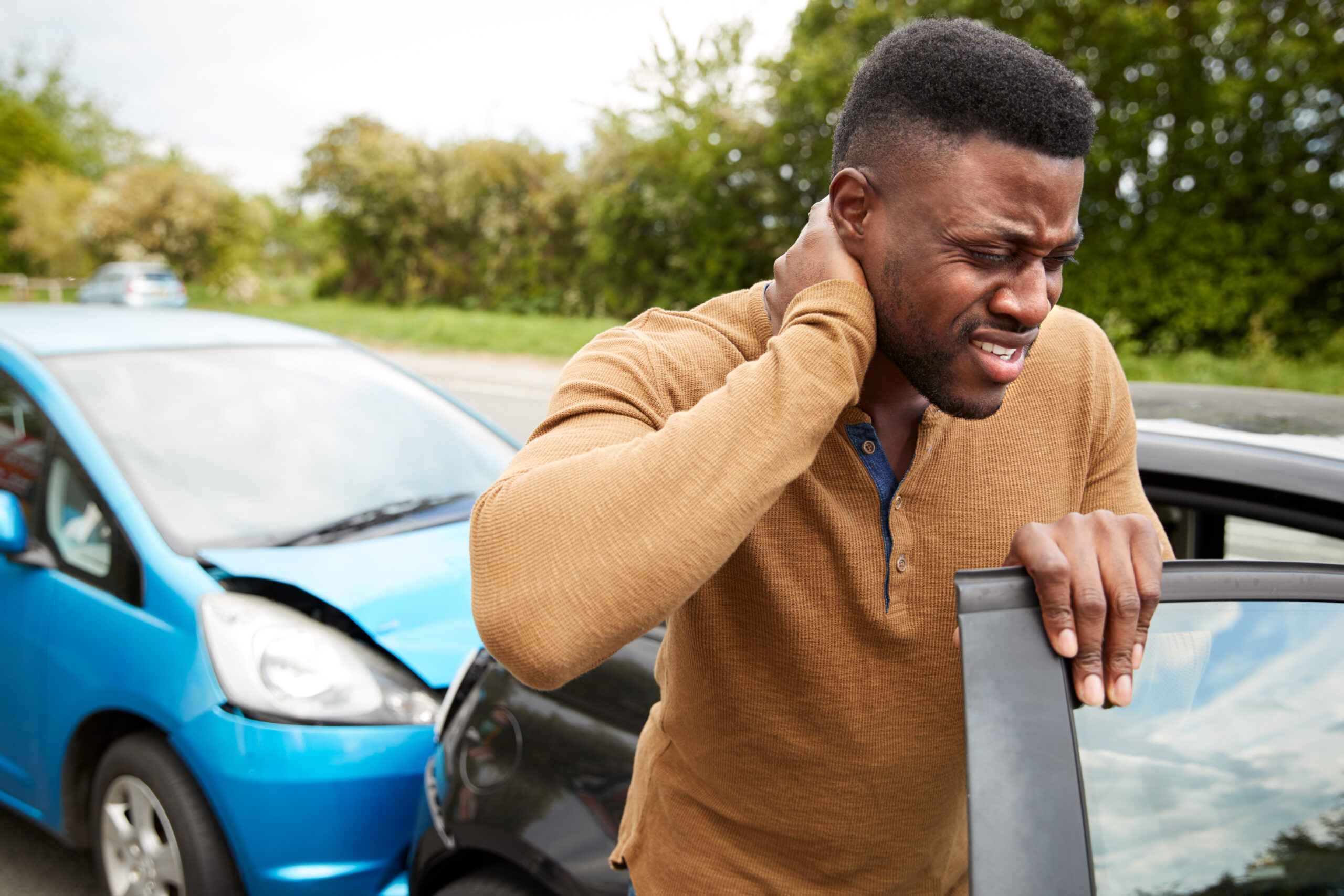 How Long Should My Neck Hurt After a Car Accident - Warnett Hallen